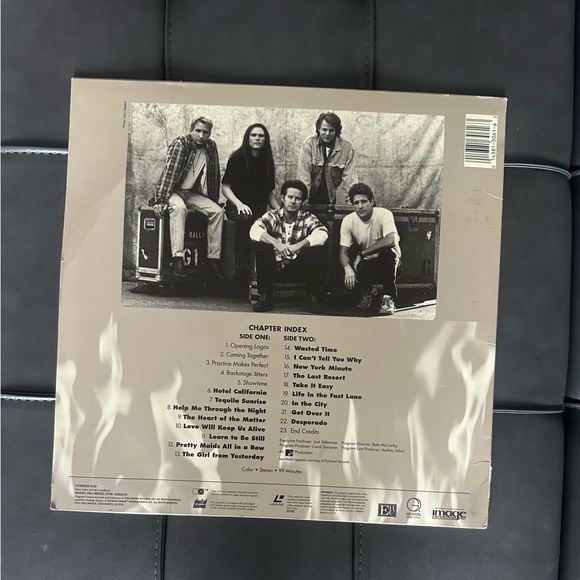 The Eagles “when hell freezes over” record laser disc. Excellent condition. 1994 - Picture 6 of 6